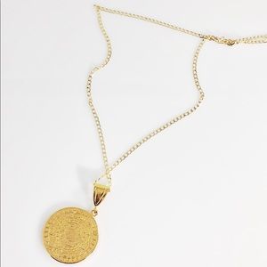 Gold Medallion .  Two face BOHO💠💠💠🦋